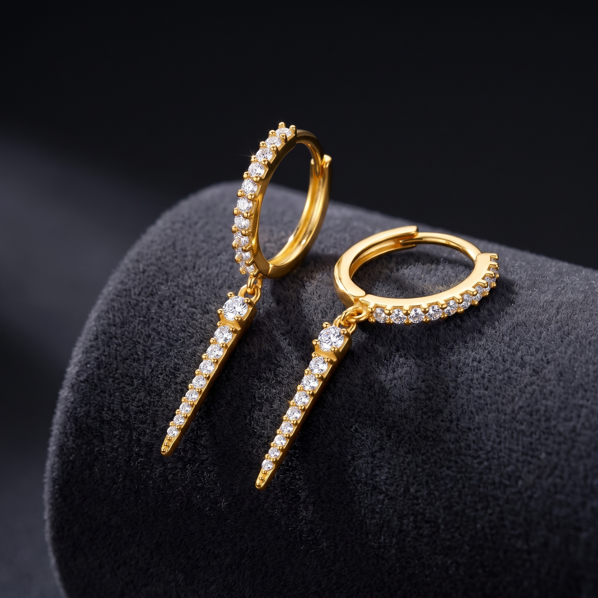 Klappcreolen Stab Zirkonia Gold 585, Freisteller