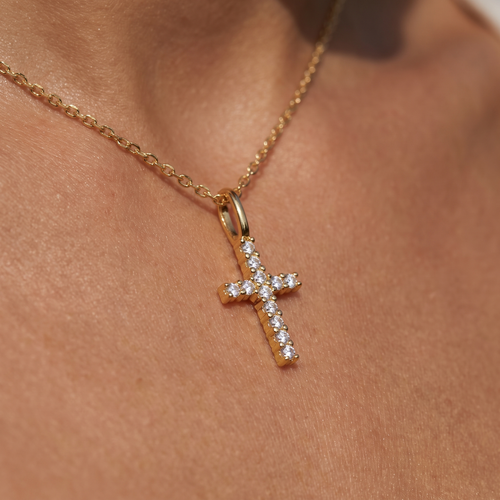Collier Kreuz Zirkonia Gold 333, getragen