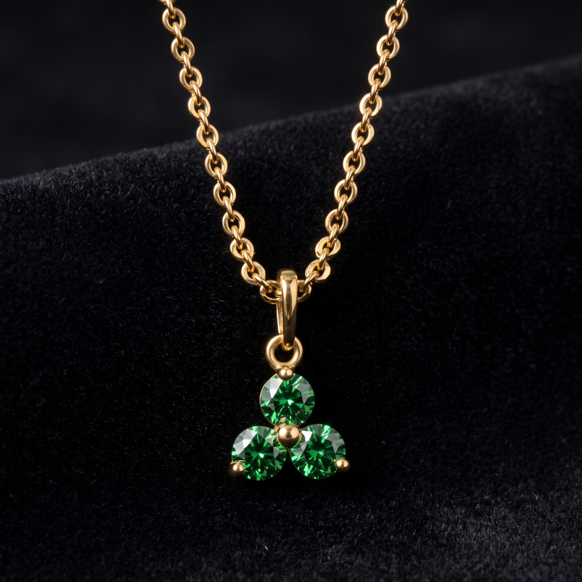 Collier 3 Zirkonia grün Gold 585, Freisteller