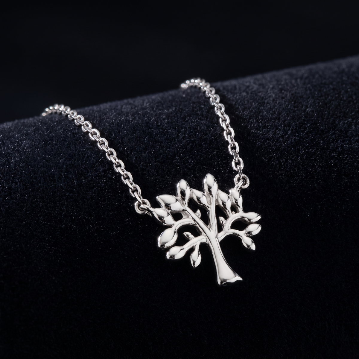 Collier Lebensbaum Weißgold 585, Freisteller