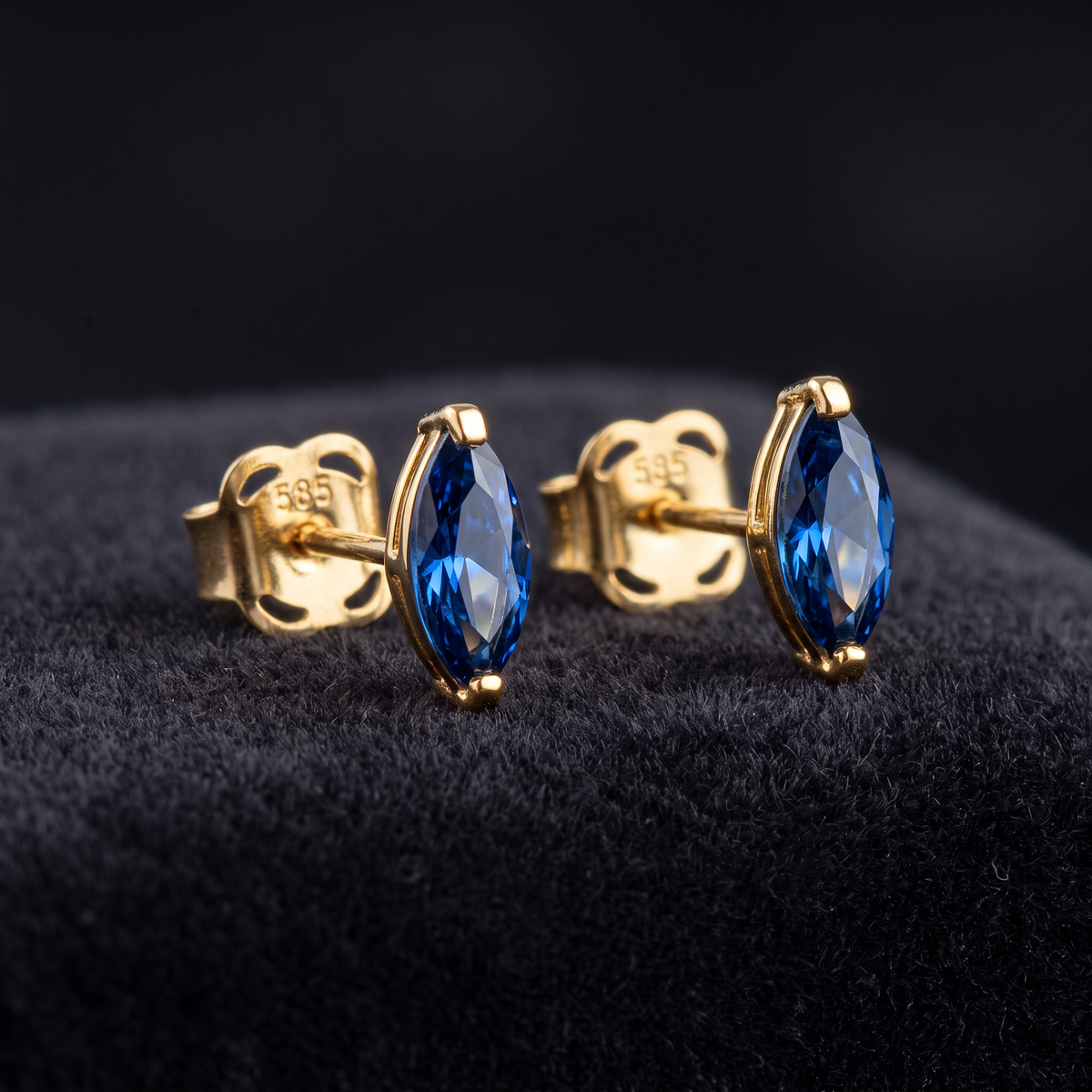 Ohrstecker Zirkonia blau Gold 585, Freisteller