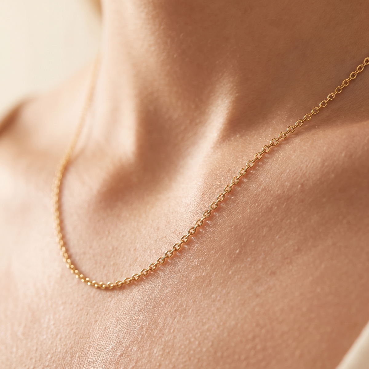 Ankerkette 0,8mm Gold 585, getragen
